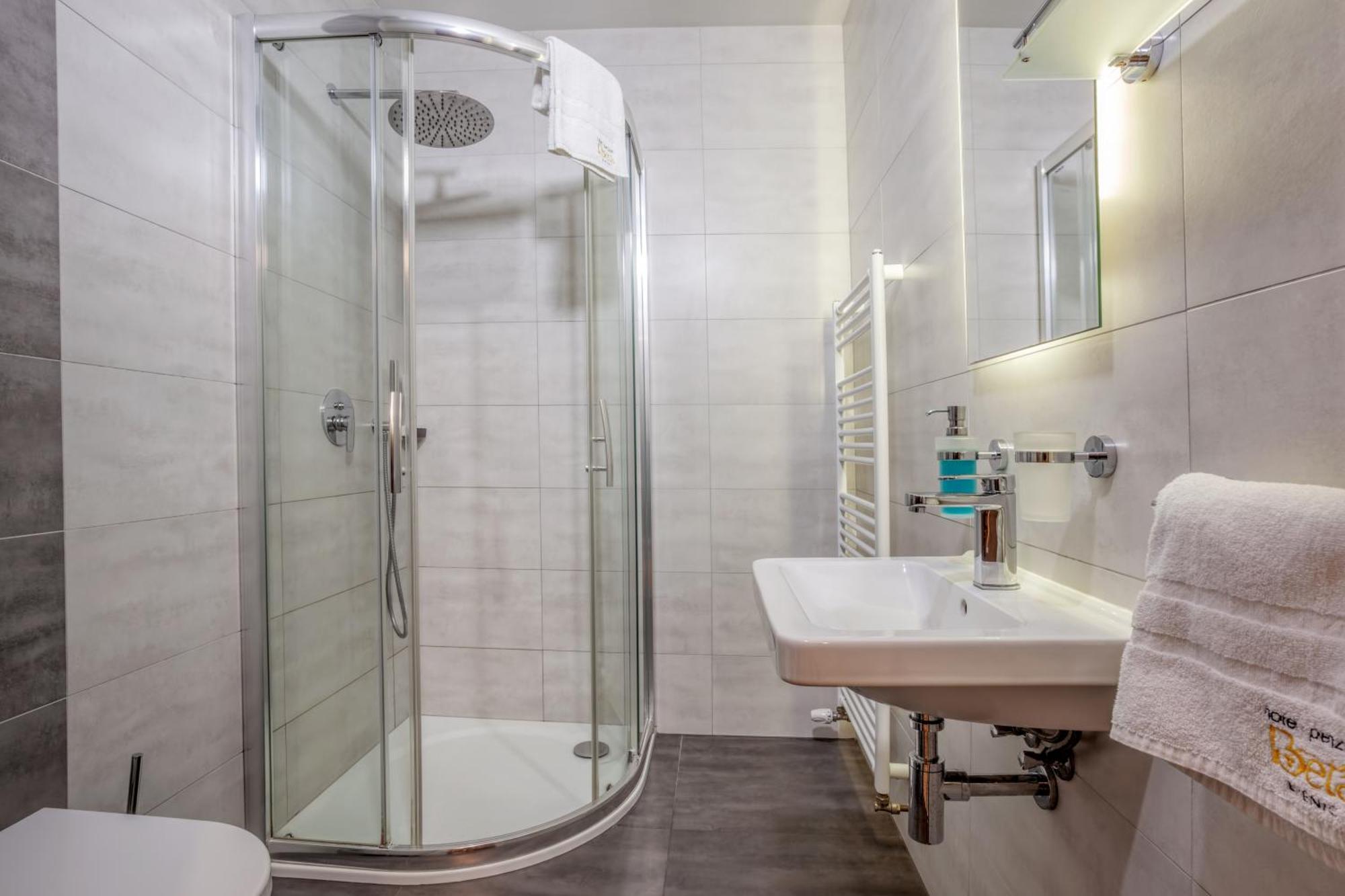 Hotel Beta Бзенец Экстерьер фото