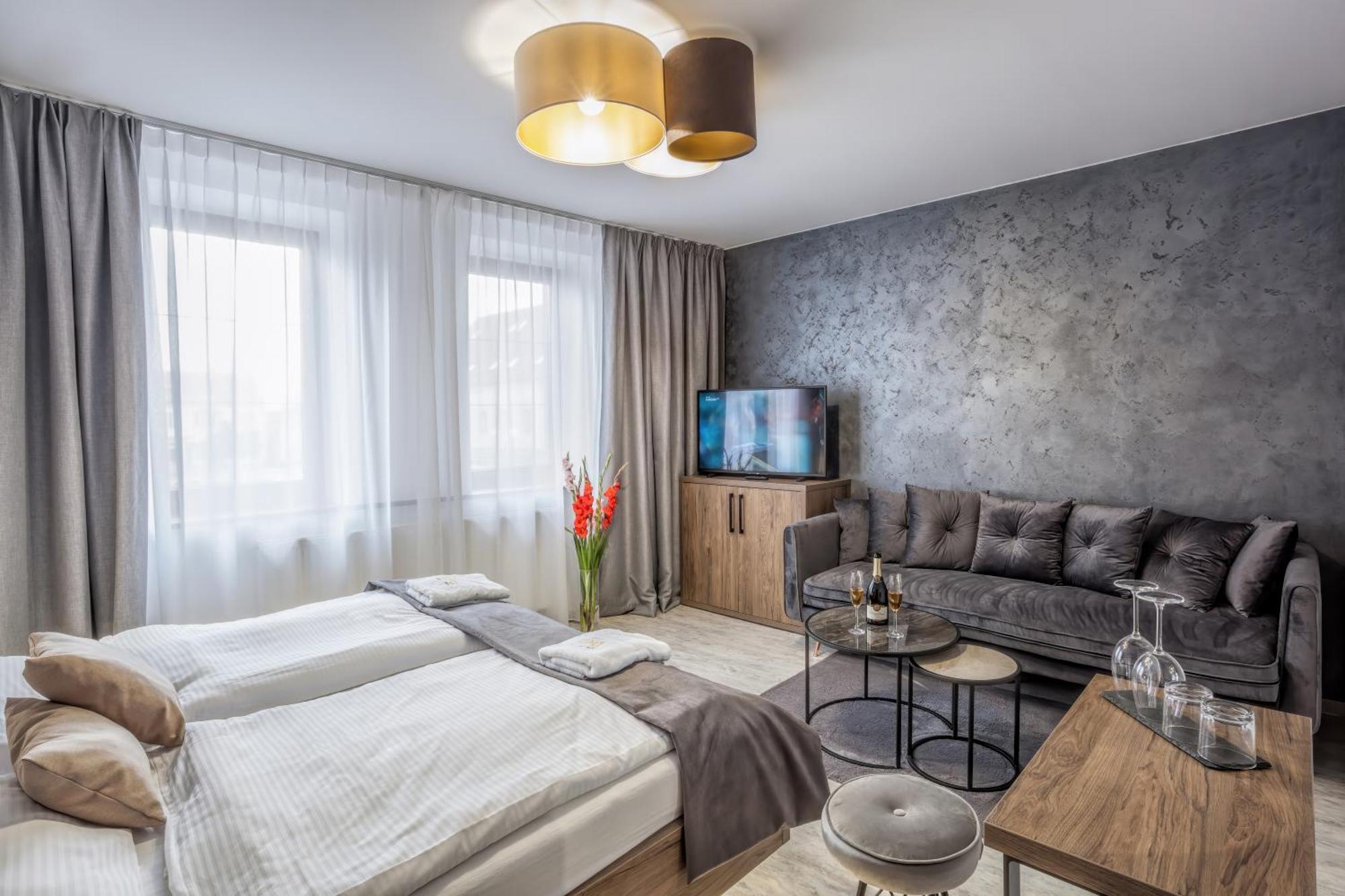 Hotel Beta Бзенец Экстерьер фото